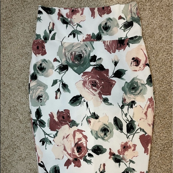 Flower skirt - Picture 1 of 1